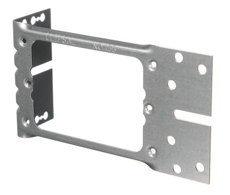 horizontal metal mounting brackets